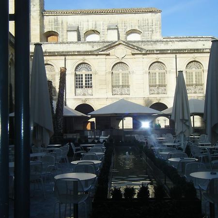 Hotel Innova Cardabella Avignone Esterno foto