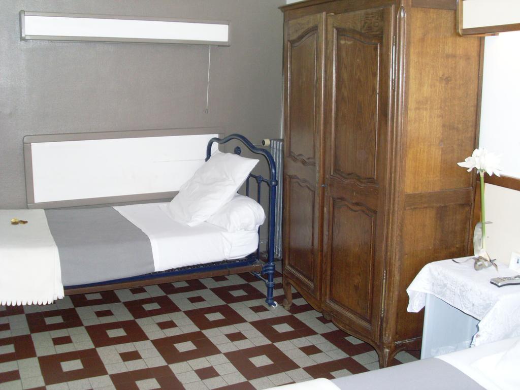 Hotel Innova Cardabella Avignone Esterno foto