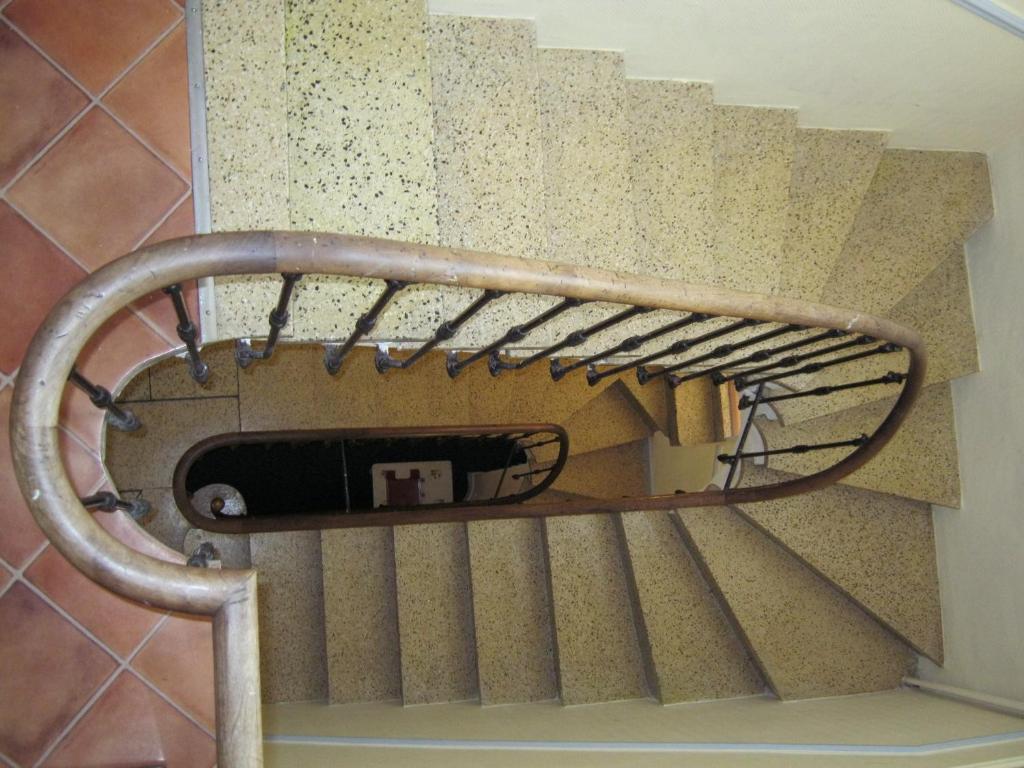 Hotel Innova Cardabella Avignone Esterno foto