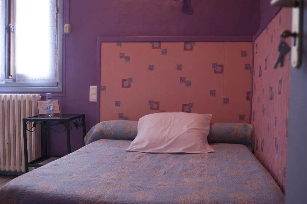 Hotel Innova Cardabella Avignone Esterno foto
